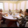 Anies di Ujung Meja Makan Presiden Jokowi