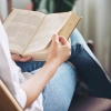 Membaca Buku Meningkatkan Kualitas Pekerjaan