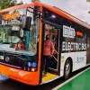 Naik Bus Listrik TransJakarta Malah Keluar Biaya Ekstra