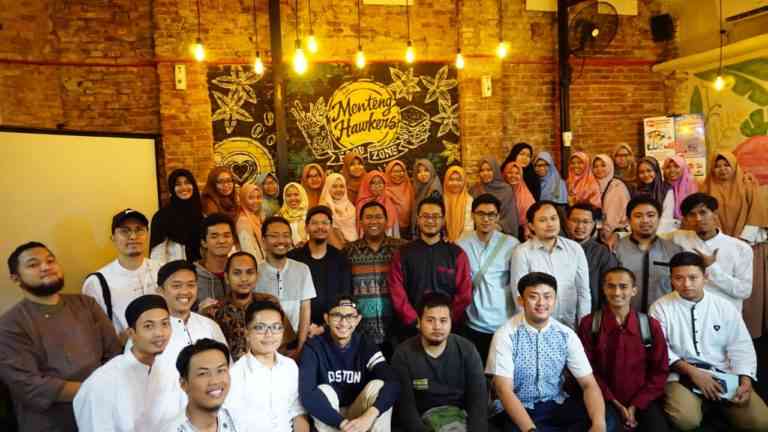 Meningkatkan Kebaikan dalam Komunitas Melalui Solidaritas Sosial di Bulan Ramadhan