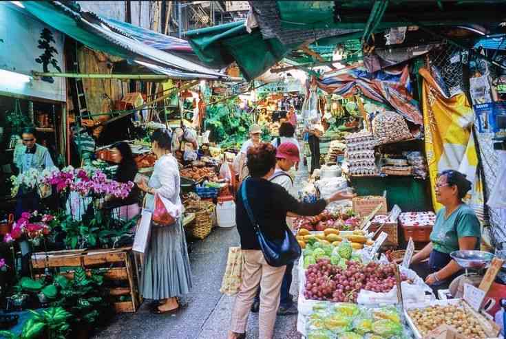 Tradisi Klasik Melejitnya Harga Bahan Pokok di Pasar Tradisional Menjelang Bulan Ramadan