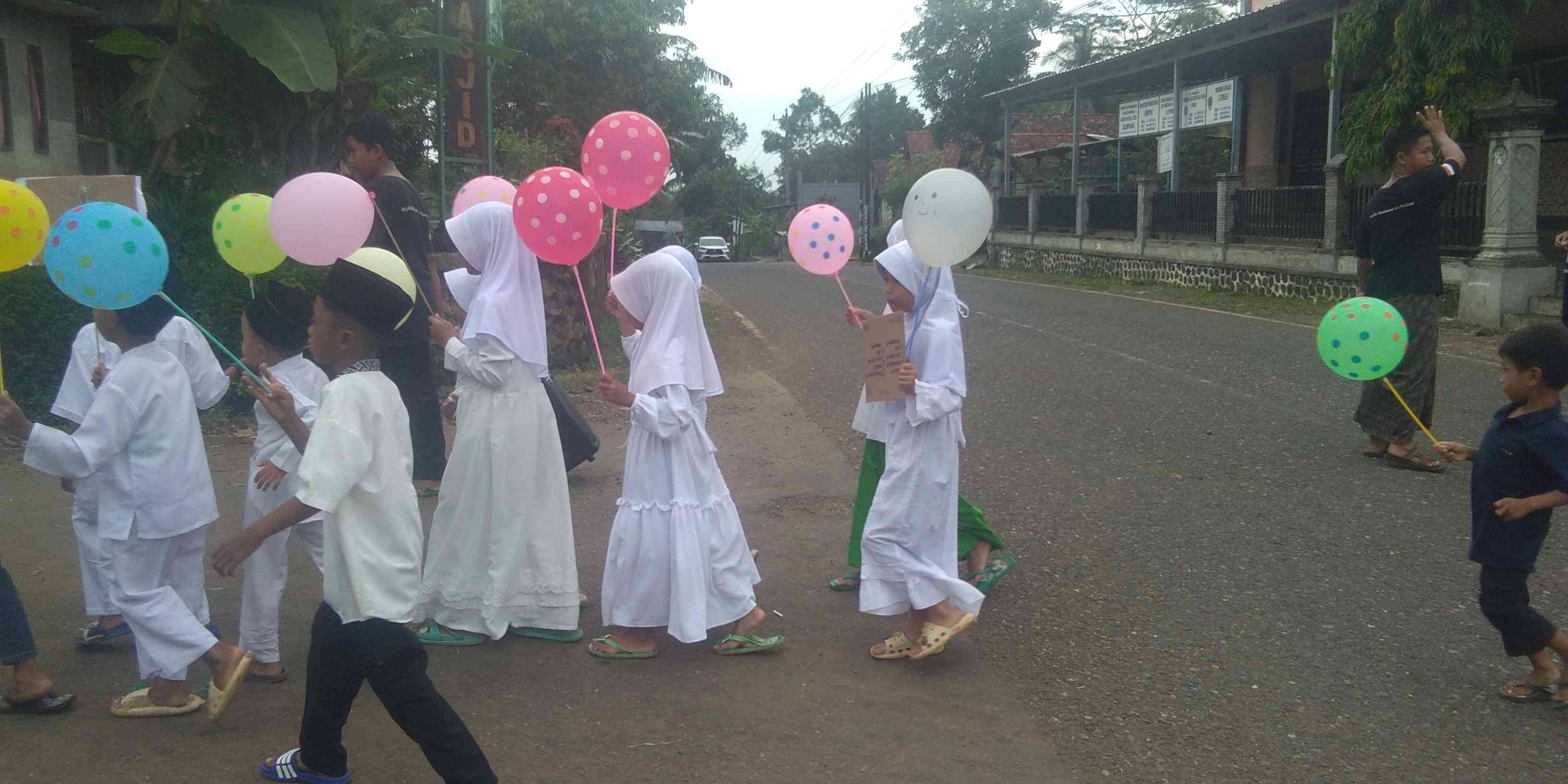 Tarhib Ramadan: Bukti Kebahagiaan Menyambut Bulan Suci Ramadan