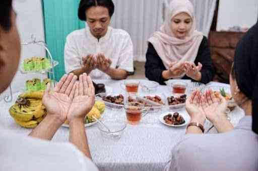 Sejumlah Alasan Wajib Bersyukur Dipertemukan lagi Ramadan