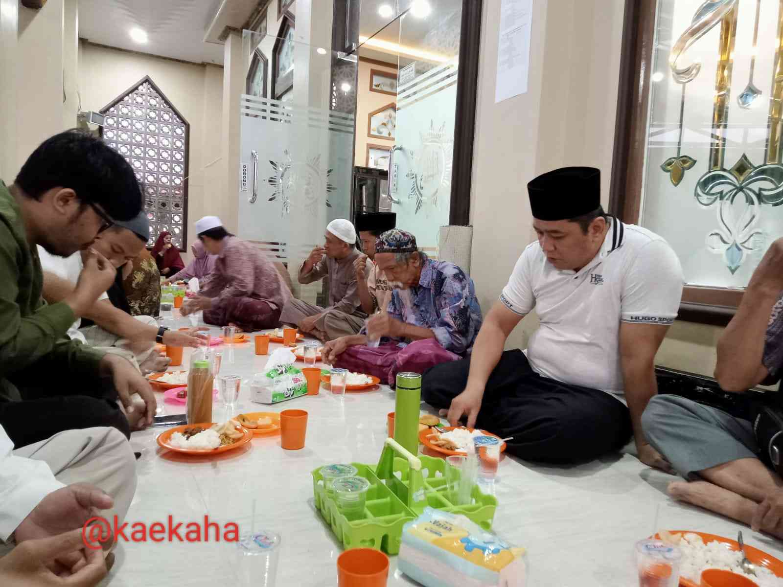 Big Surprise! Ini Rasanya Bukber Sama Teman Lama di Perantauan