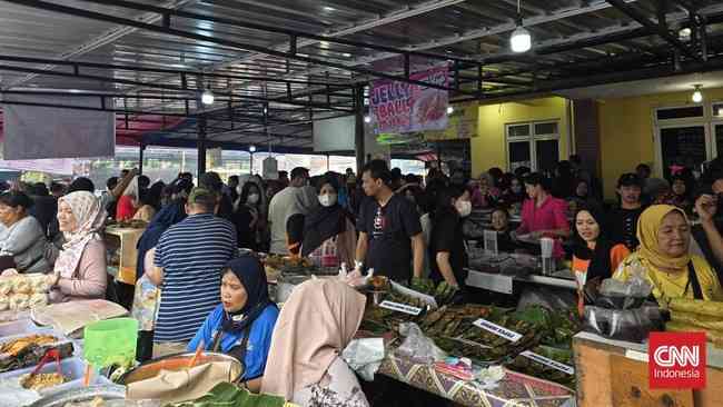 Pasar Takjil Benhil Tetap Paling Favorit di Jakarta Pusat
