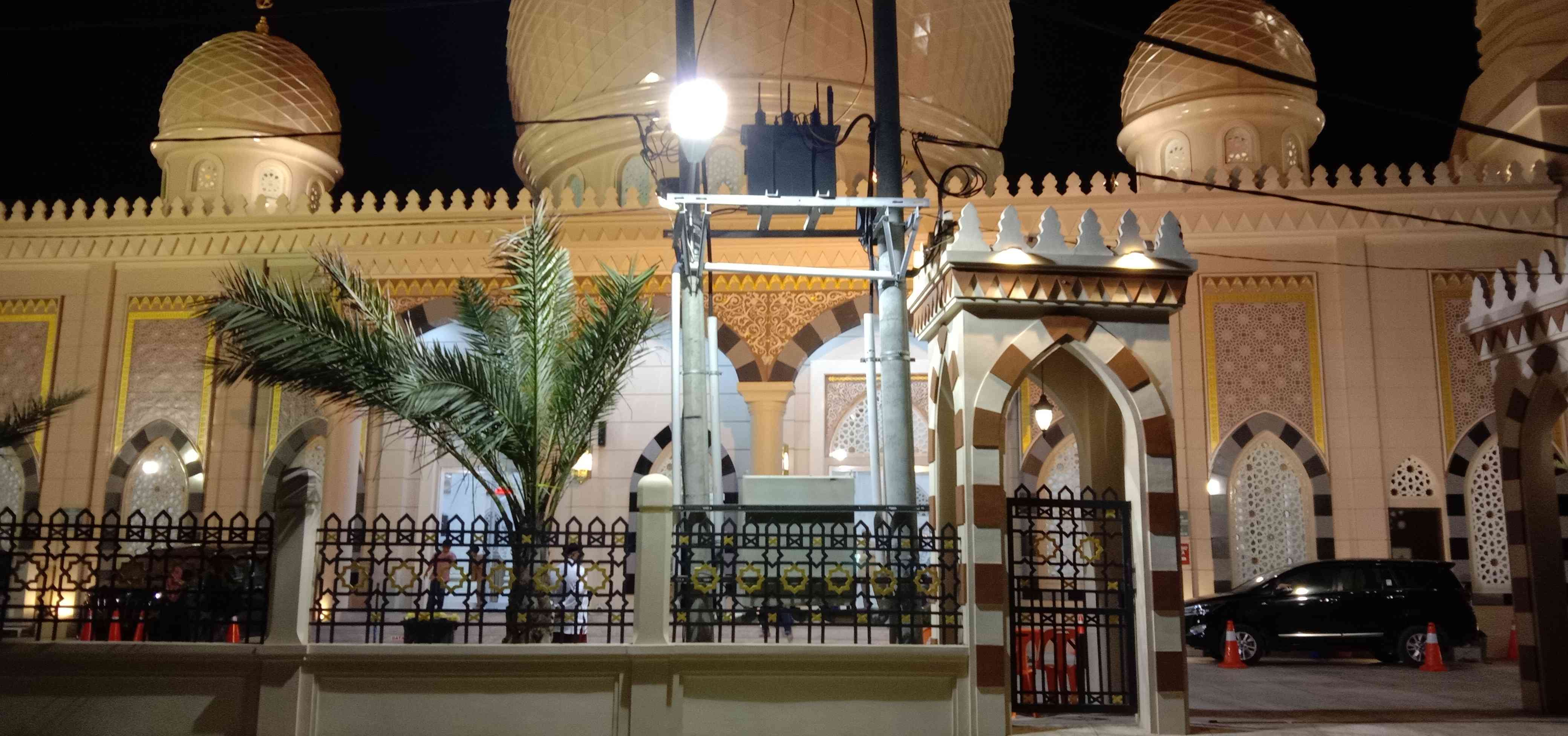 Menyambut Maghrib di Taman Mesjid Agung Subulussalam: Sebuah Pengalaman Ngabuburit yang Istimewa
