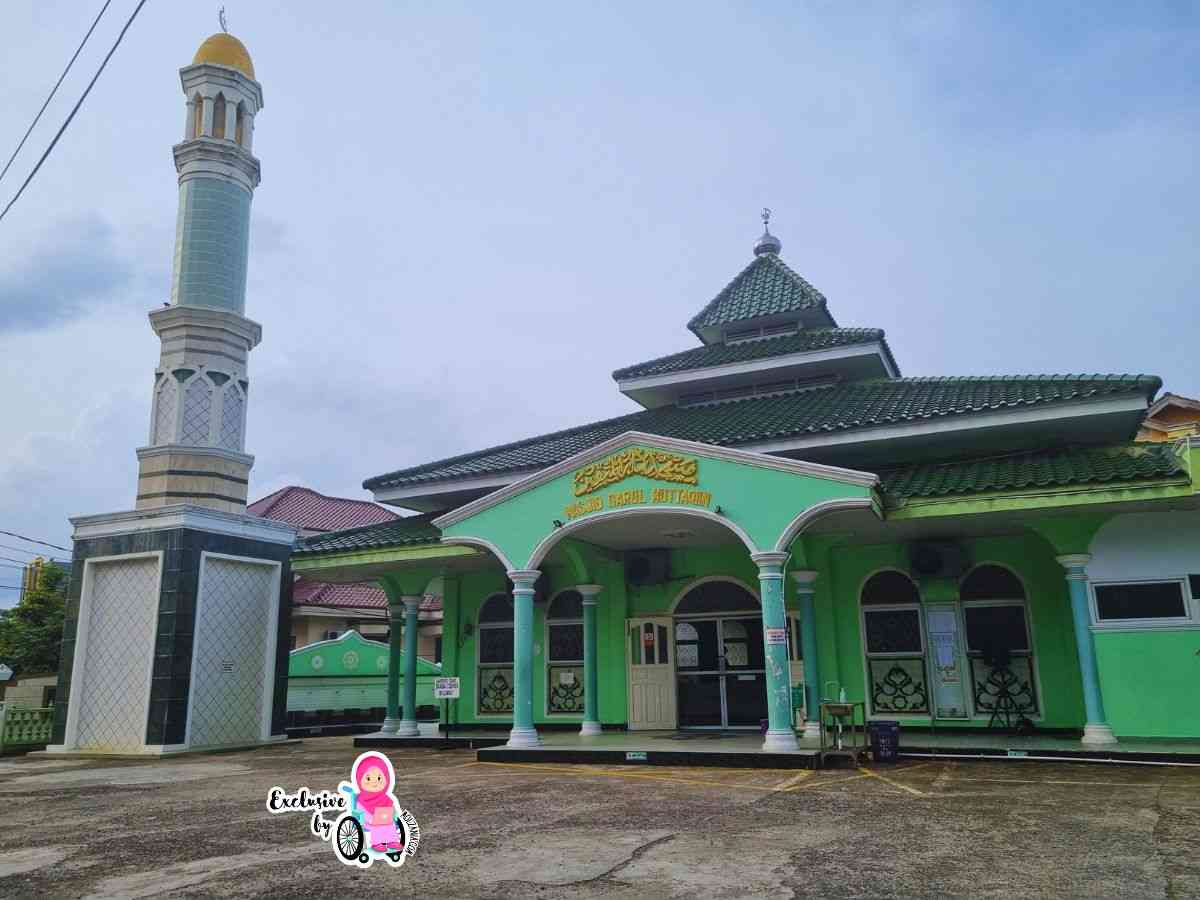 Persiapan Buka Bersama di Masjid Dekat Rumah