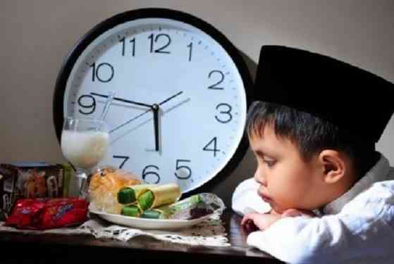 Tantangan dan Tips Ketika Puasa Ramadhan di Akhir Pekan Bersama Keluarga