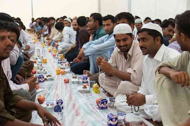 Pantun Ramadan: Pesan Penuh Makna dalam Syair Tradisional