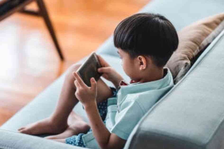 Haruskah Kita Marah Saat Anak Kecanduan Gadget Selama Puasa?