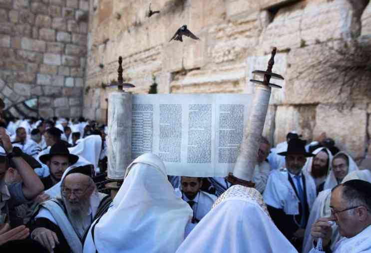 Menjelajahi Tradisi Yudaisme dalam Meningkatkan Kecerdasan