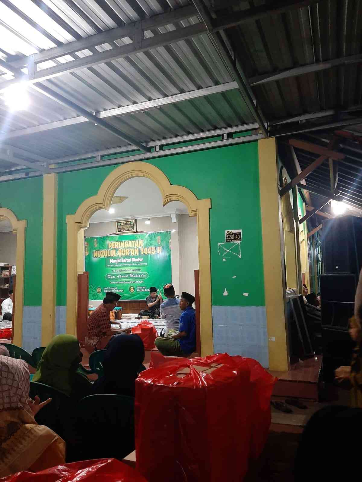 Masjid Baitul Ghofur Gelar Pengajian Umum Memperingati Malam Nuzulul Quran 1445 Hijriyah Tahun 2024