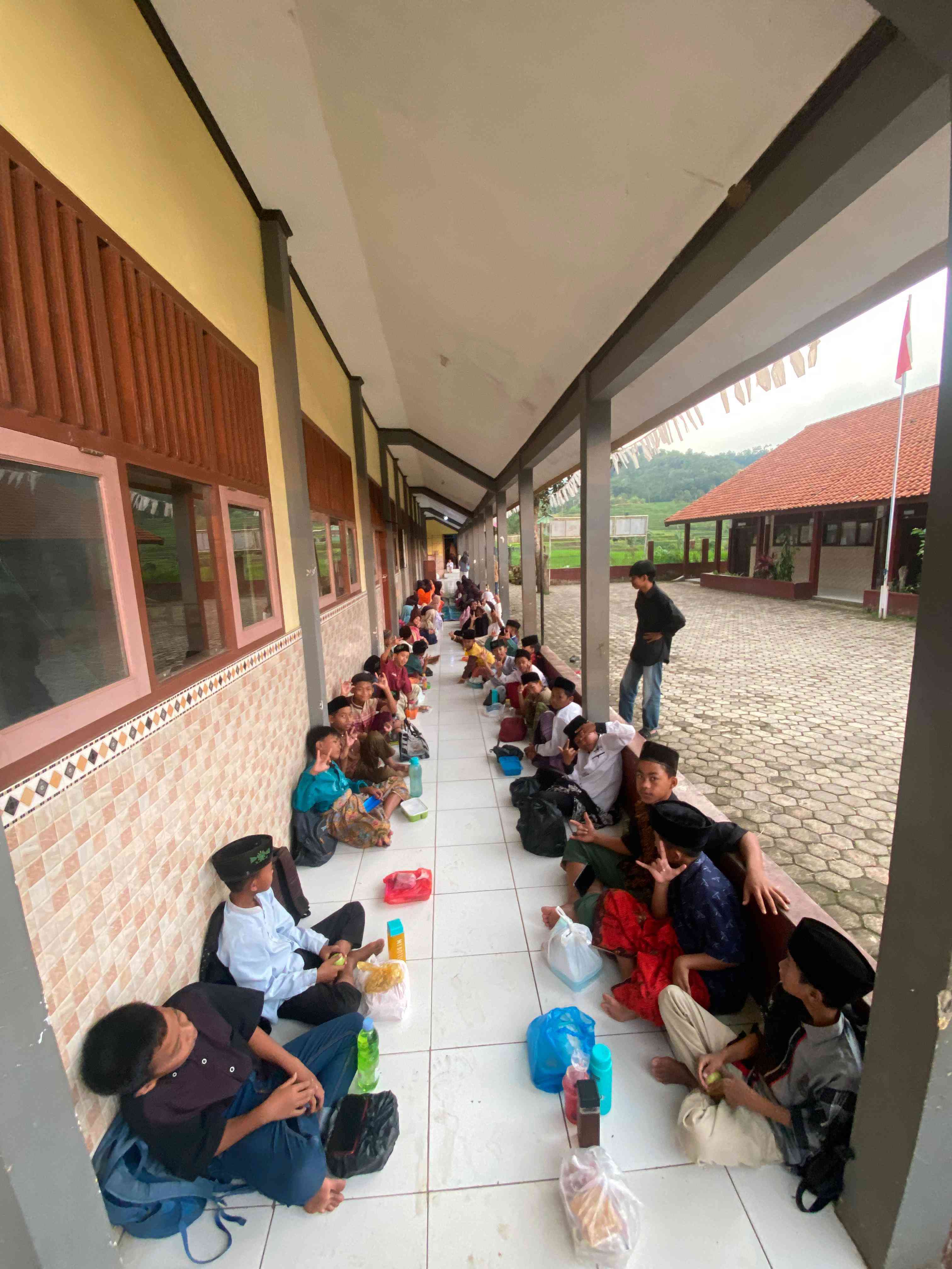 Bukber di Sekolah