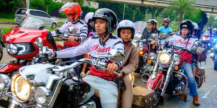 Ngabuburit Bareng Anak Yatim jadi Awal Opening Bikers House x Bikersjowo di Tangerang
