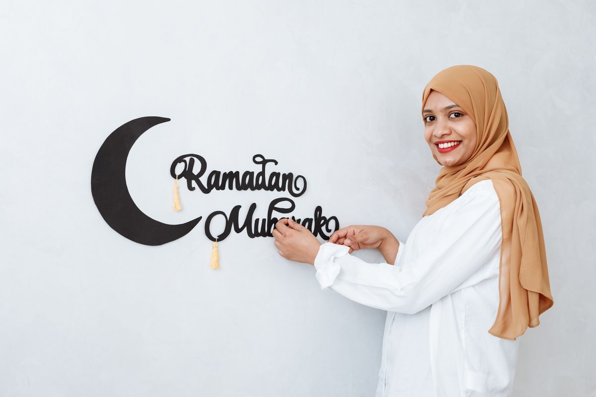 Pupujian Saat Ramadhan "Marhaban Ya Syahru Romadhon"