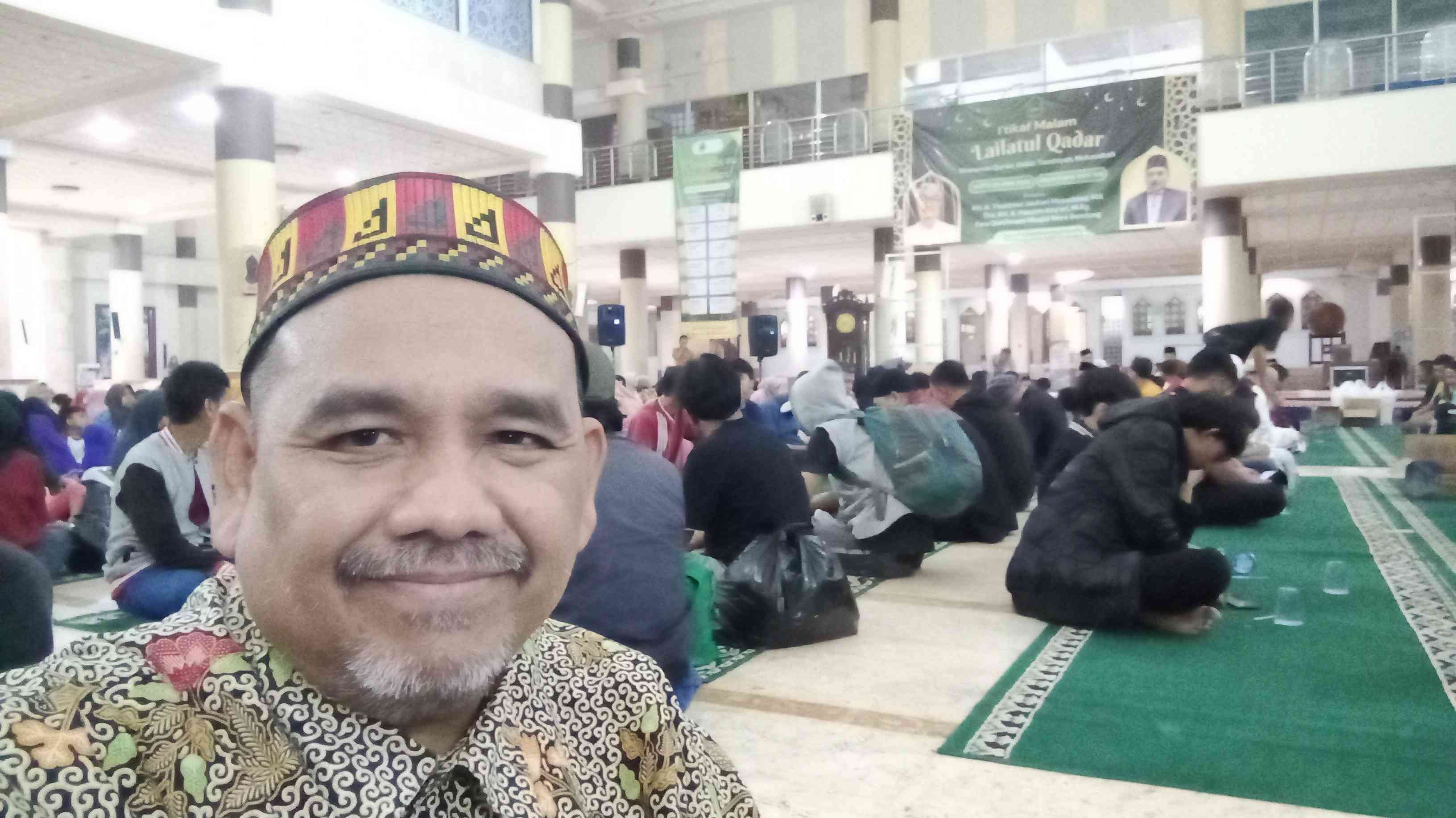 Jawaban Lucu Pertanyaan Lebaran di Masjid Raya Bandung