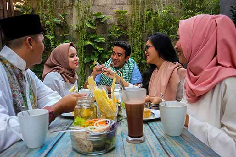 Jawaban Lucu untuk Pertanyaan Umum di Hari Lebaran