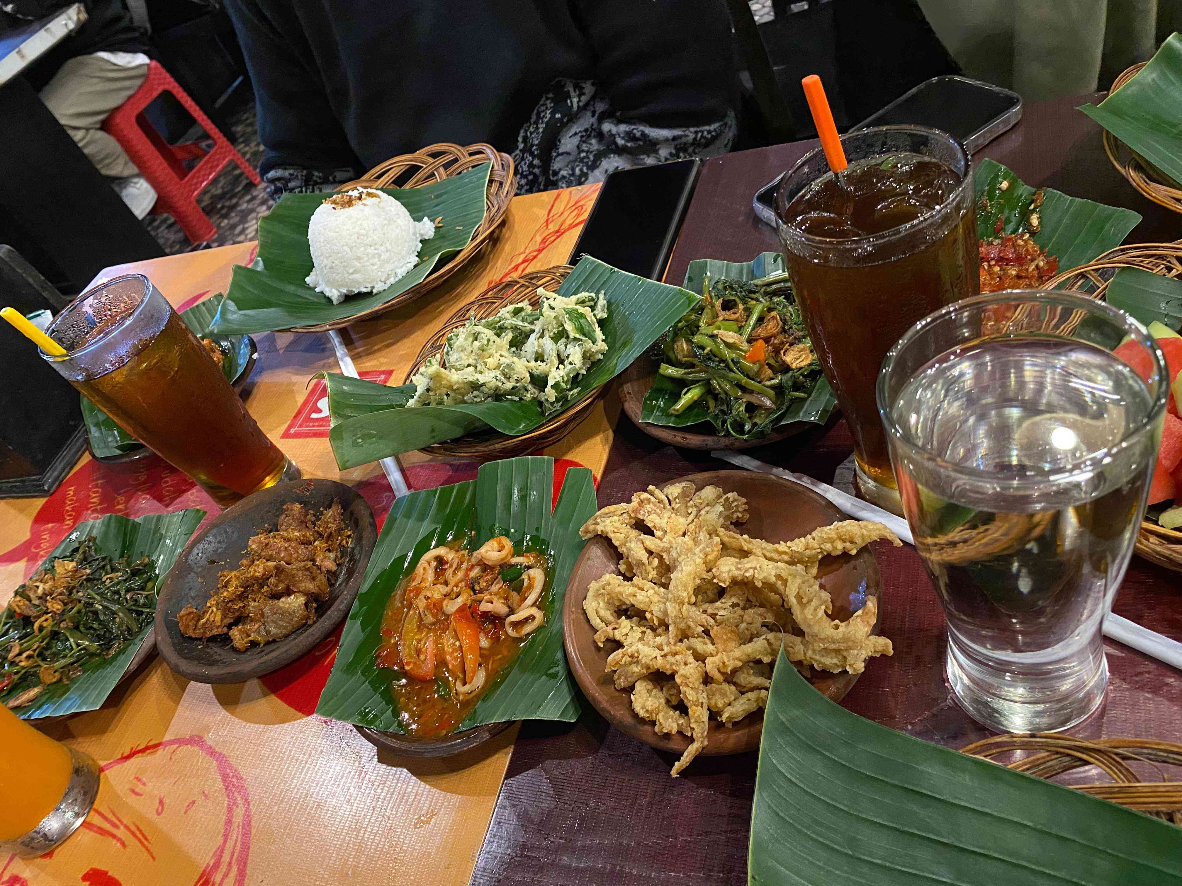 Peduli Lingkungan: Bukber Menjelang Lebaran hingga Syawalan