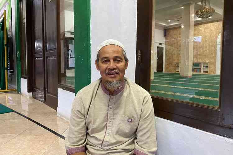 Pardi, Marbut yang Melabuhkan Hidupnya di Masjid