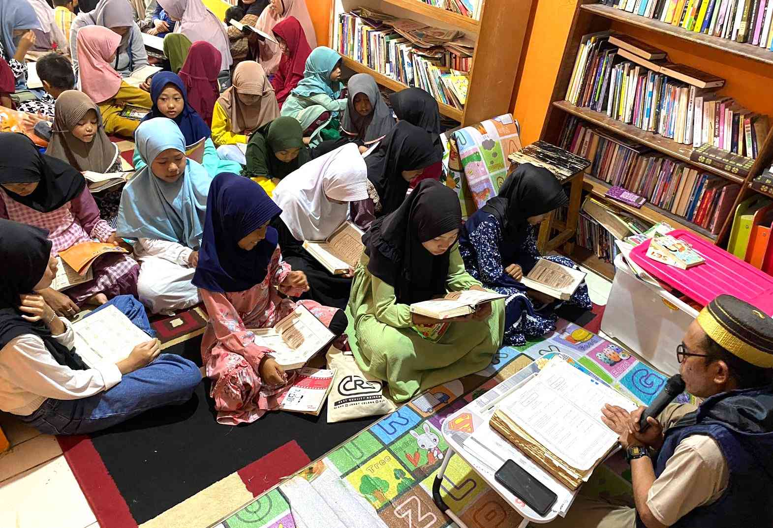 Jangan Menyerah Berbuat Baik, Hikmah Ngabubu Read di Taman Bacaan