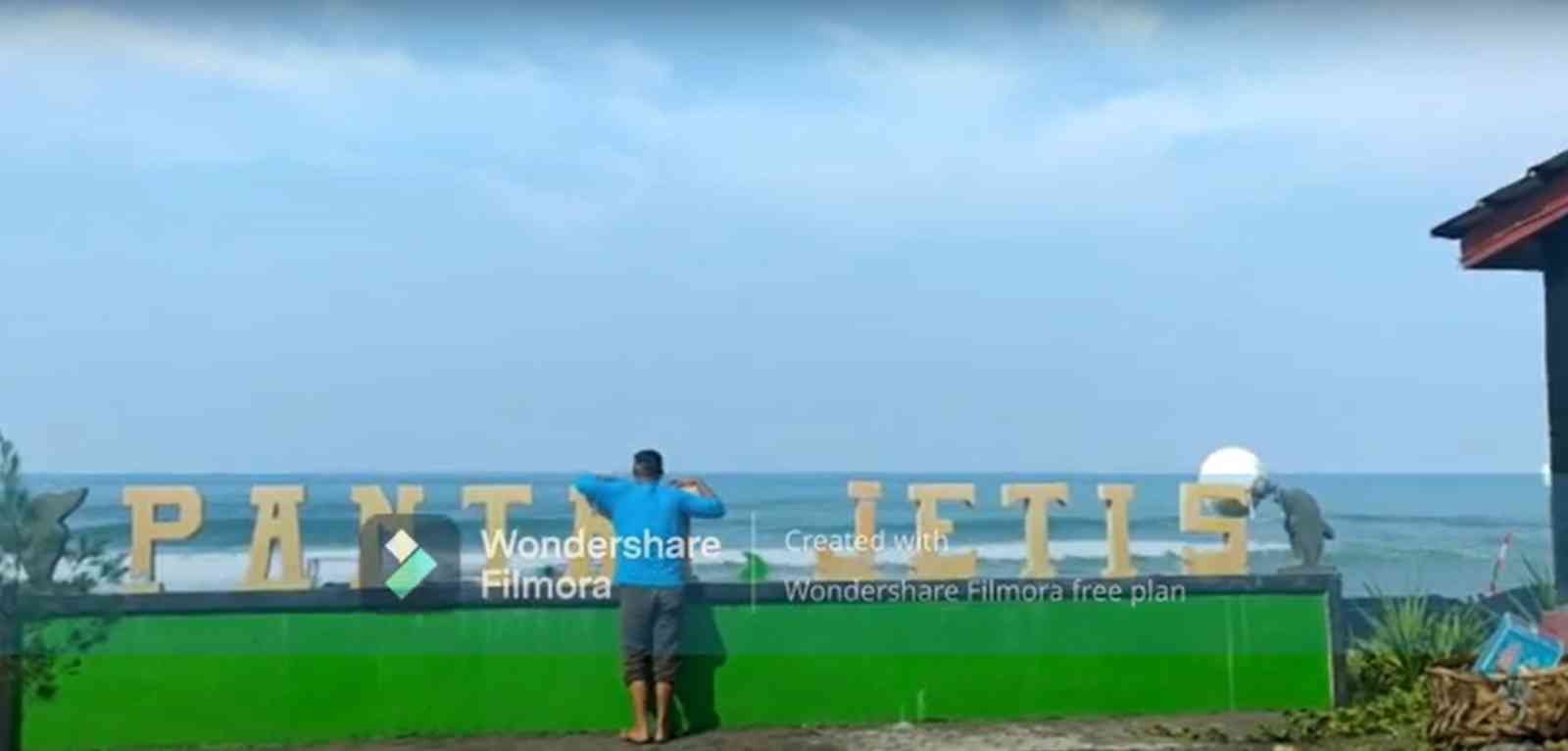 Ketika Mudik Singgah di Pantai Jetis