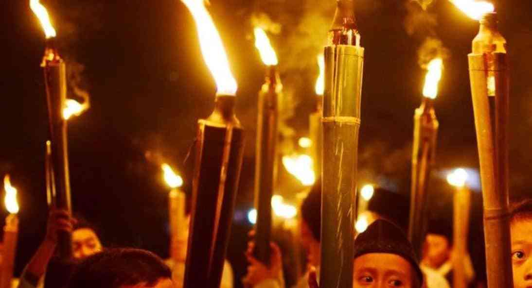 Pawai Takbir Keliling: Meriahkan Kemenangan Dengan Sorak Sorai Kebahagiaan