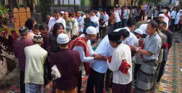 Lebaran, Silaturahmi, Indonesia Damai