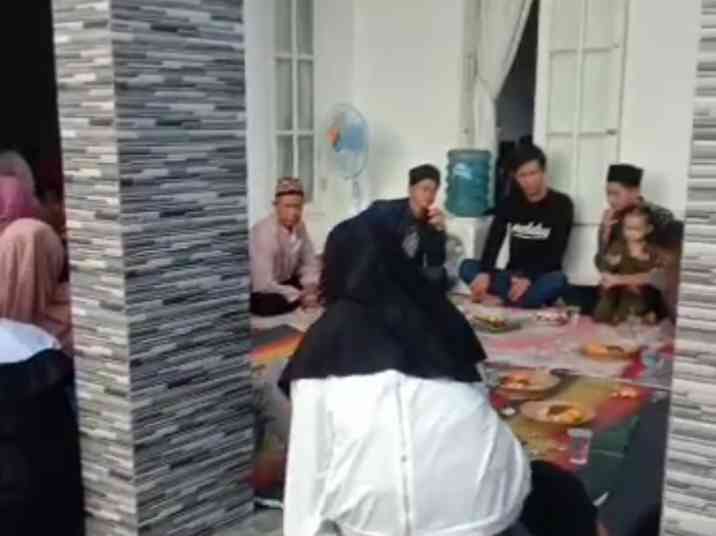 Keluarga Besar Ema Sar'ah Gelar Acara Halal Bihalal dan Tasyakur di Desa Karang Wangi