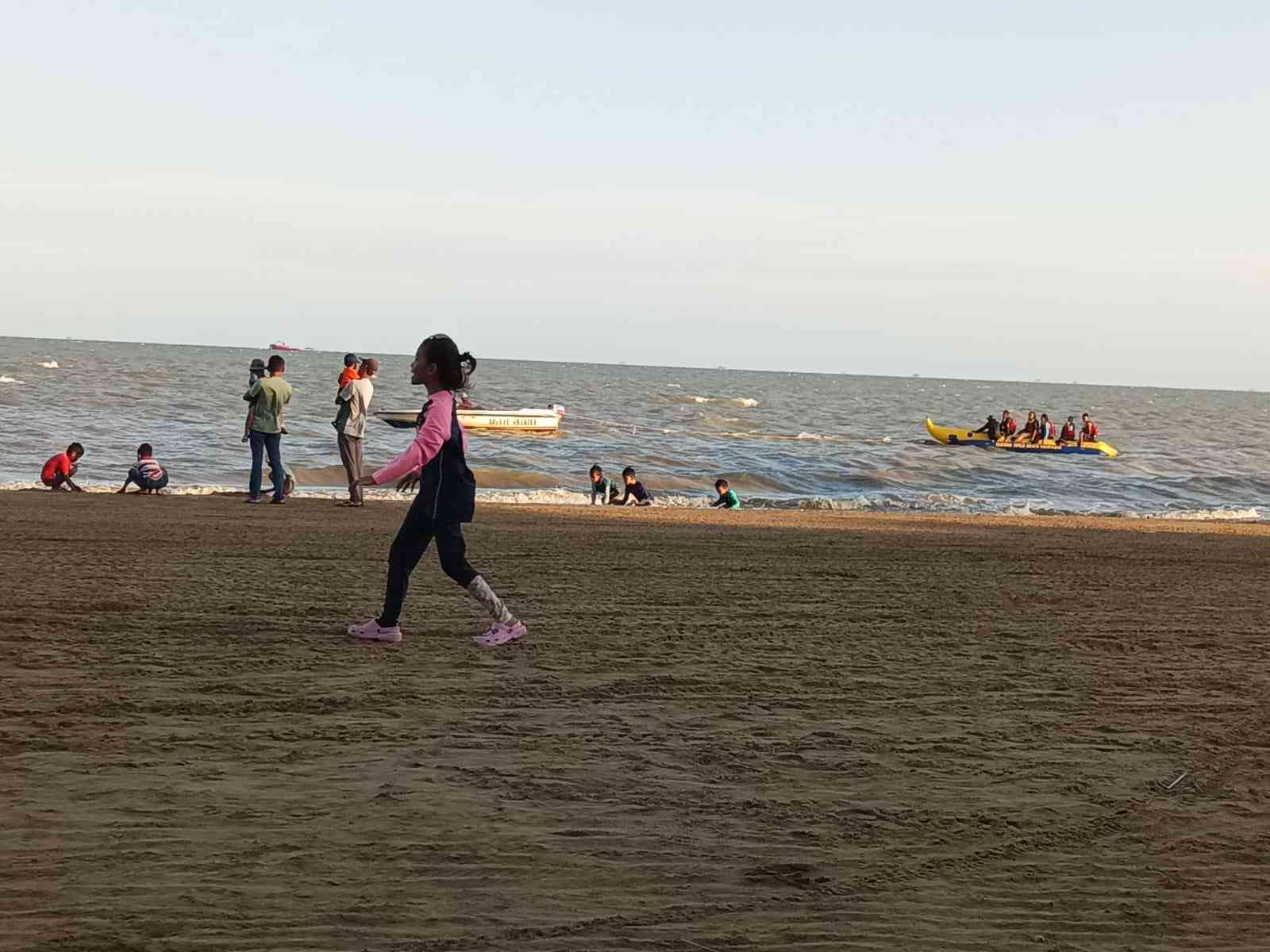 Mudik Asyik Jangan Lewatkan Destinasi Favorit Pantai Tanjung Jumlai