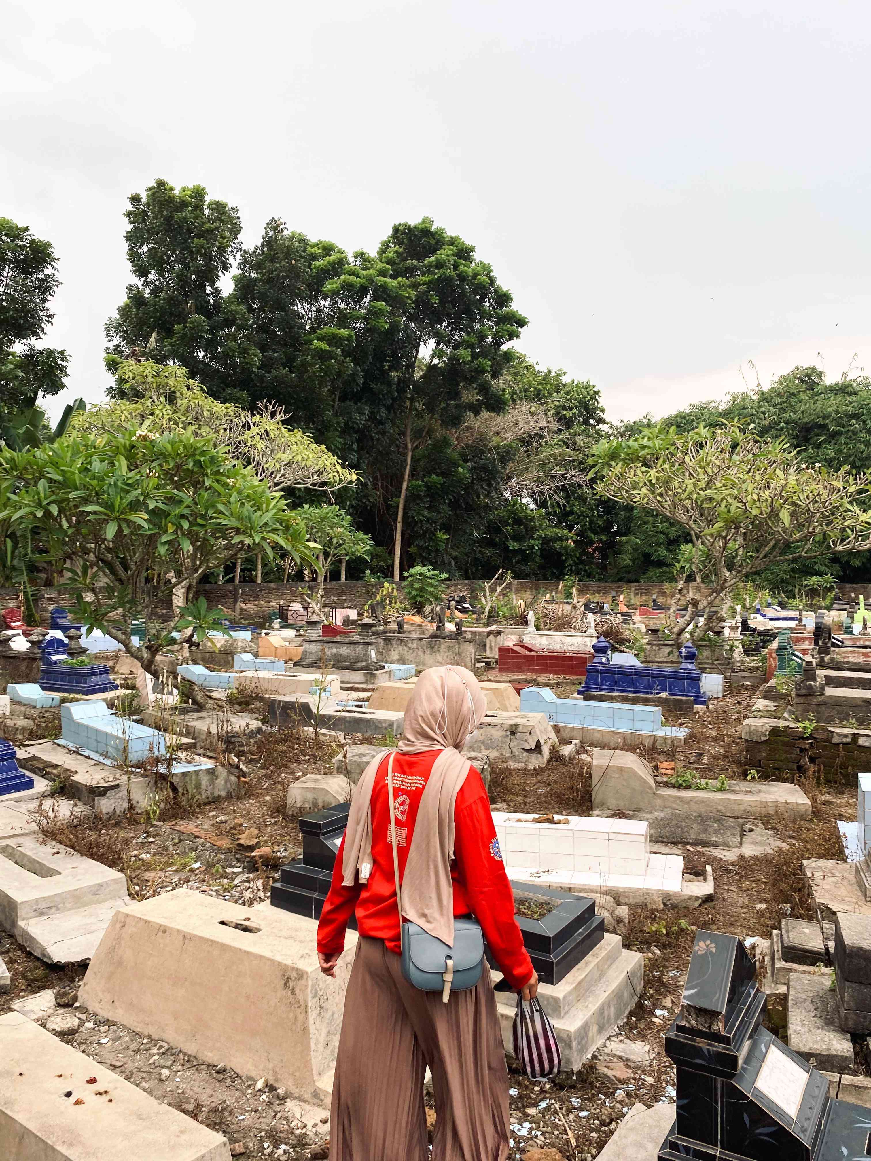 Merayakan Lebaran dengan Ziarah