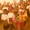 Nostalgia Memakai Baju Adat dalam Karnaval Sekolah Era 80-an