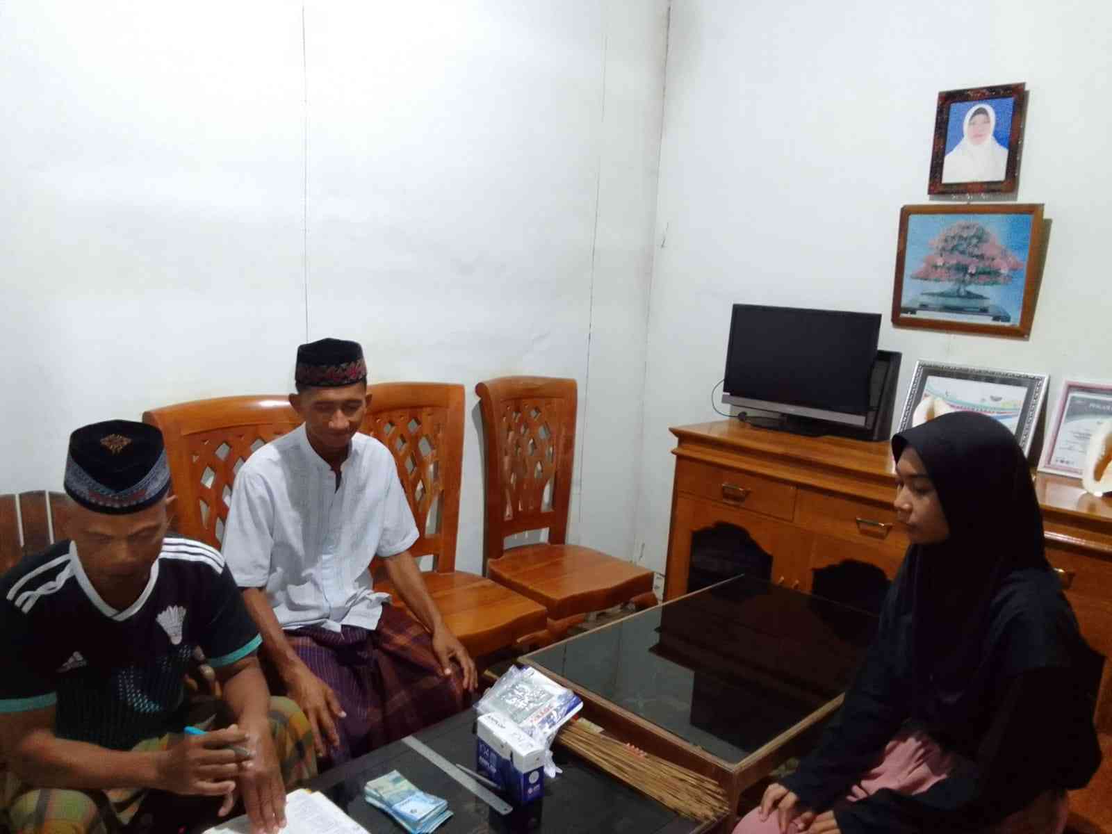 Proses Pembayaran Zakat di Mesjid Nur Iman Desa, Tridana Mulya Kecamatan Landono