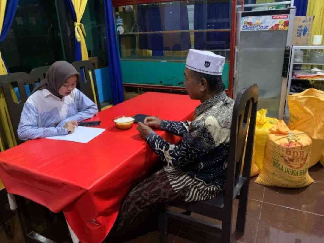 Zakat di Kelurahan Punggaluku (Konsel)