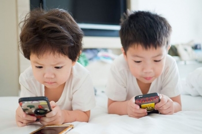 Ketergantungan hingga Pembiaran, Ini 10 Problem Anak di Era Digital