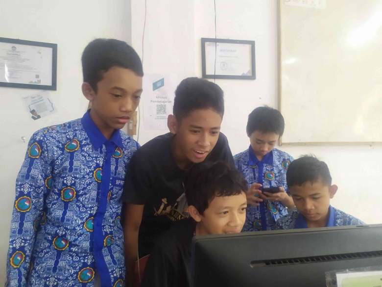 Bahaya !!!!! Anak-anak jika Belajar coding - Kompasiana.com