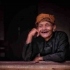 Ulat Sumeh Agawe Renaning Wong Akeh: Filosofi Jawa tentang Kekuatan Senyum