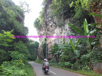 87 Gambar Air Terjun Nglirip Tuban Kekinian 87 Gambar Air Terjun Nglirip Tuban Kekinian