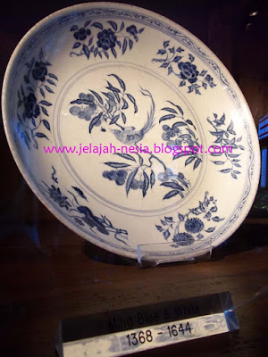 Keramik Kuno Masa Dinasti Ming di House of Sampoerna Keramik Kuno Masa Dinasti Ming di House of Sampoerna