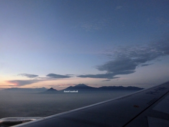 100+ Gambar Awan Dari Jendela Pesawat Paling Keren 100+ Gambar Awan Dari Jendela Pesawat Paling Keren