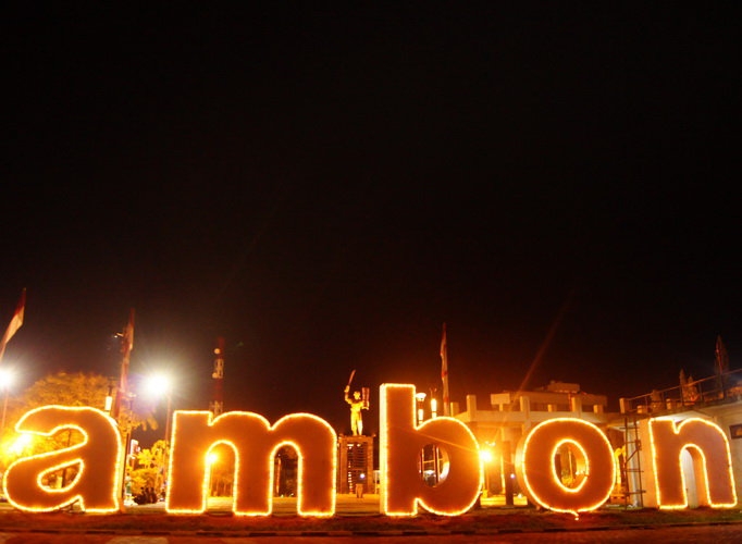 Dirgahayu Ambon Manise 7 September 1575 2013 oleh Lona Dirgahayu Ambon Manise 7 September 1575 2013 oleh Lona