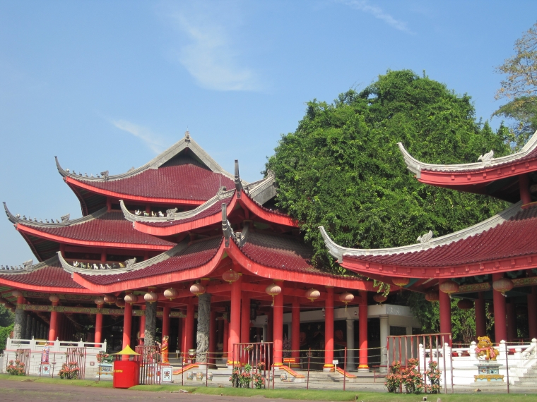 Meramal Nasib di Sam Poo Kong oleh Yus Mei Sawitri Meramal Nasib di Sam Poo Kong oleh Yus Mei Sawitri