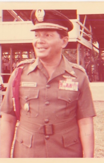 Foto Pahlawan Revolusi Berwarna Cumi Darat Koleksi