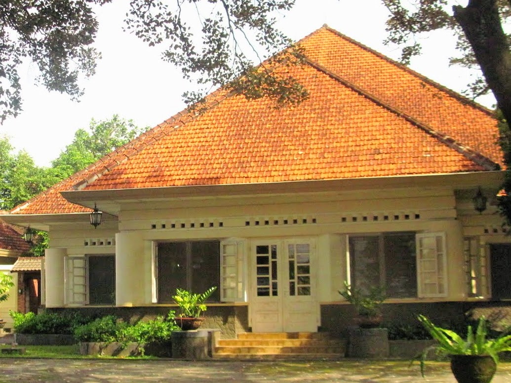 Kisah Bedinde Di Mansion Kakerbeck Nasional Majalah