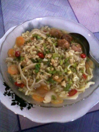 Hidup Hemat Ala Anak Kost Bukan Berarti Mengidolakan Mie