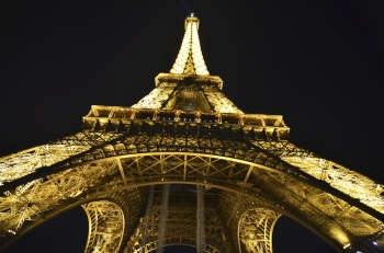 Cara Membuat Menara  Eiffel  Dari Barang Bekas