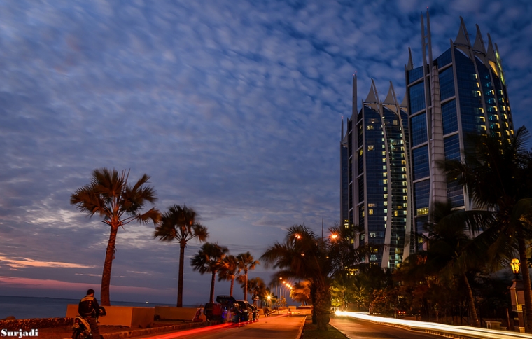 Pantai Mutiara Contoh untuk Jakarta Bercermin Halaman Pantai Mutiara Contoh untuk Jakarta Bercermin Halaman