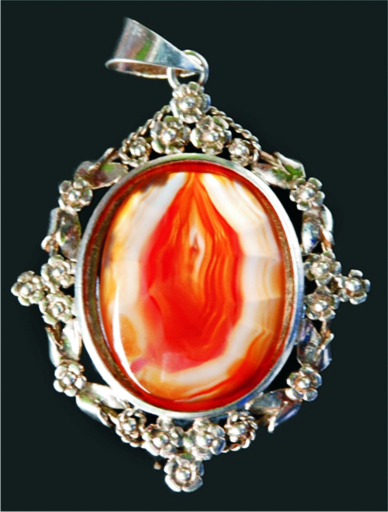 BATU GAMBAR TERINDAH DAN TERMAHAL DI DUNIA Kompasiana com BATU GAMBAR TERINDAH DAN TERMAHAL DI DUNIA Kompasiana com