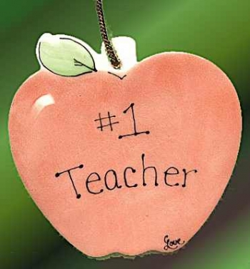 Curahan Hati Seorang Siswa Yang Merasa Dijauhi Oleh Guru Curahan Hati Seorang Siswa Yang Merasa Dijauhi Oleh Guru