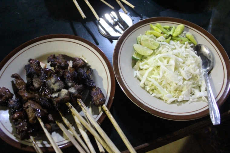 Sate Kambing Mbok Galak Kesukaan Jokowi di Solo