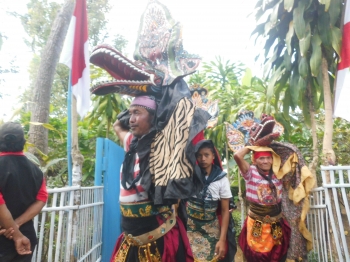 Ketika Para Barongan Lereng Gunung Wilis Serbu Situs Sejarah Ketika Para Barongan Lereng Gunung Wilis Serbu Situs Sejarah